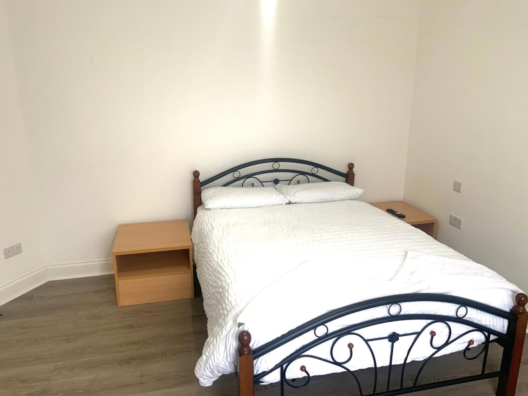 The London En-Suite Ilford Extérieur photo